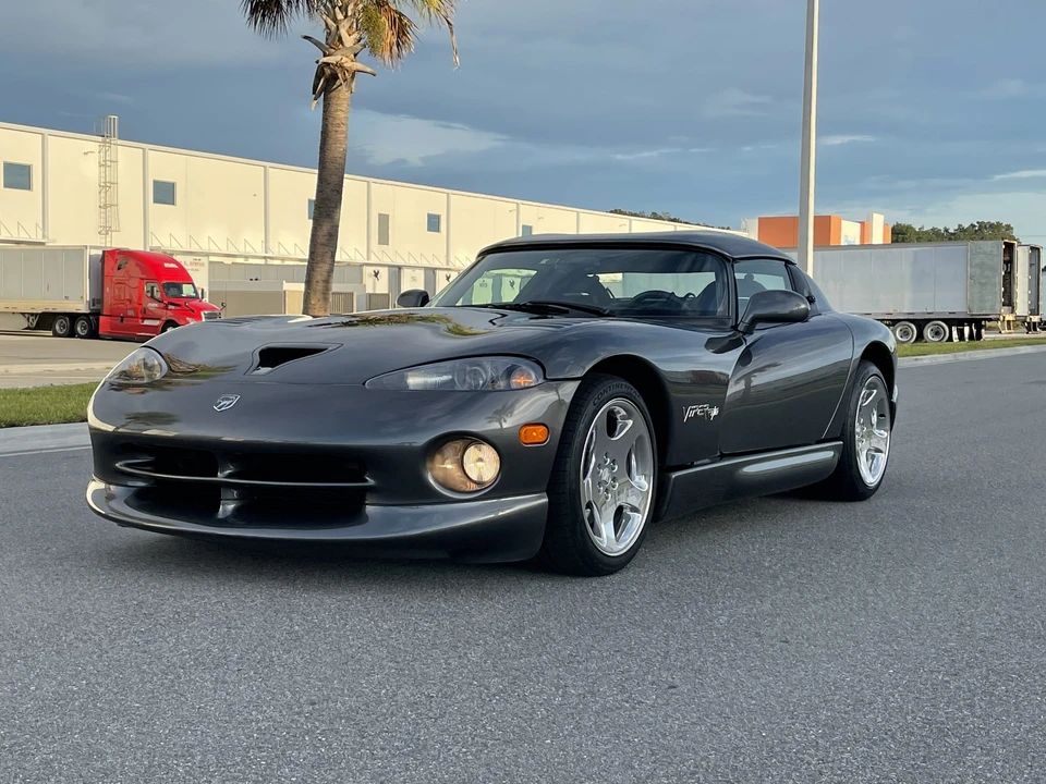 2002 Dodge Viper 2nd Gen - Image 24 of 31