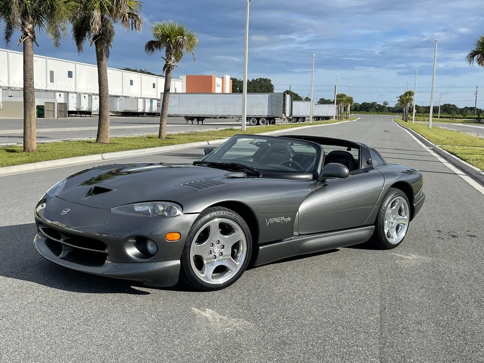 2002 Dodge Viper 2nd Gen - Image 7 of 31