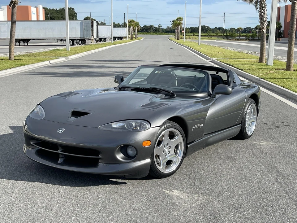 2002 Dodge Viper 2nd Gen - Image 8 of 31
