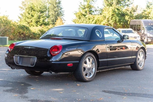 2002 Ford Thunderbird 11th Gen - Image 2 of 7