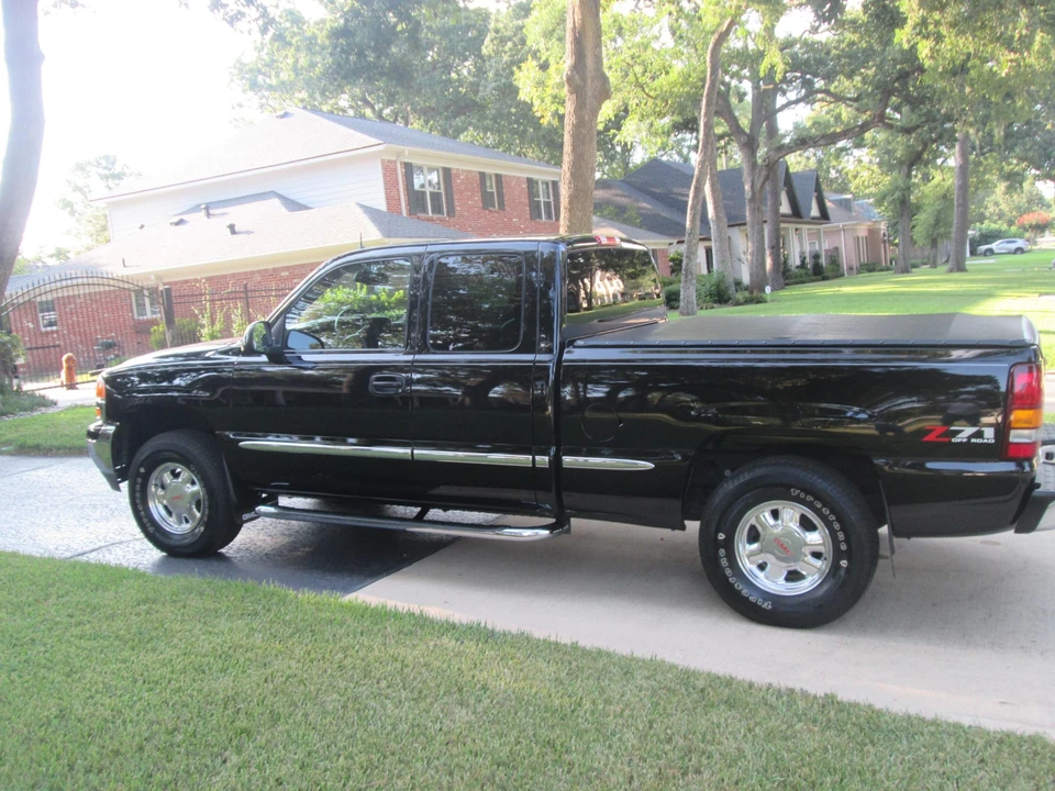 2002 GMC Sierra 2nd Gen - Image 23 of 31