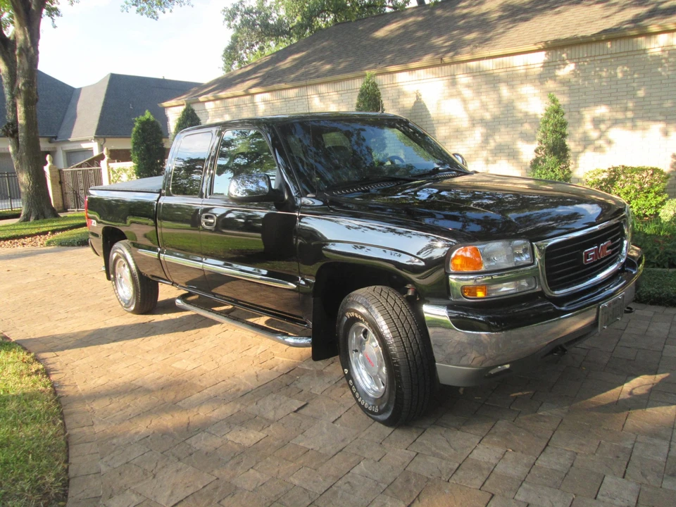 2002 GMC Sierra 2nd Gen - Image 28 of 31