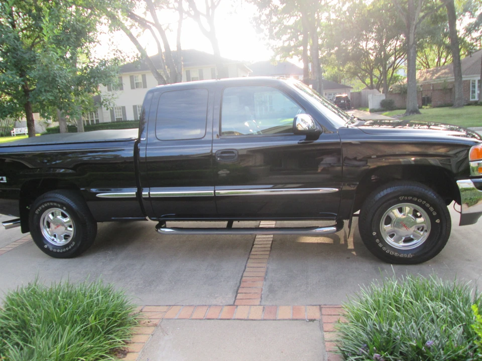 2002 GMC Sierra 2nd Gen - Image 15 of 31