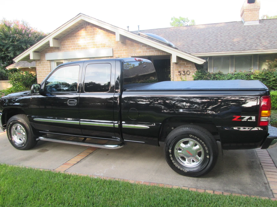 2002 GMC Sierra 2nd Gen - Image 7 of 31