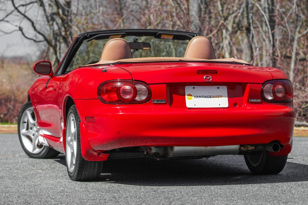 2002 Mazda NB MX-5 Miata - Image 8 of 31
