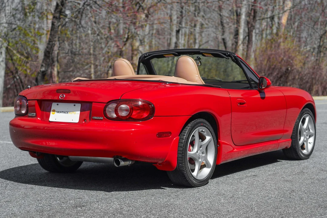 2002 Mazda NB MX-5 Miata - Image 11 of 31