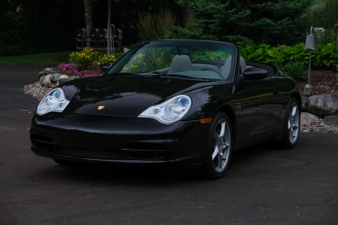 2002 Porsche 996 Carrera 4S - Image 2 of 31