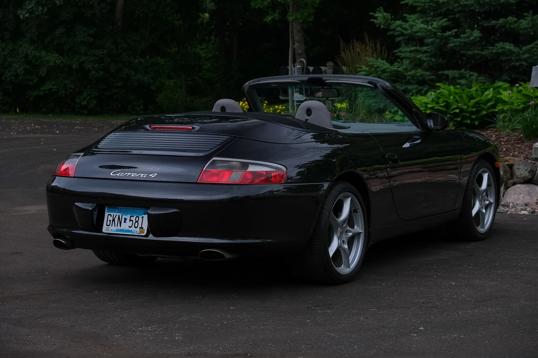 2002 Porsche 996 Carrera 4S - Image 8 of 31