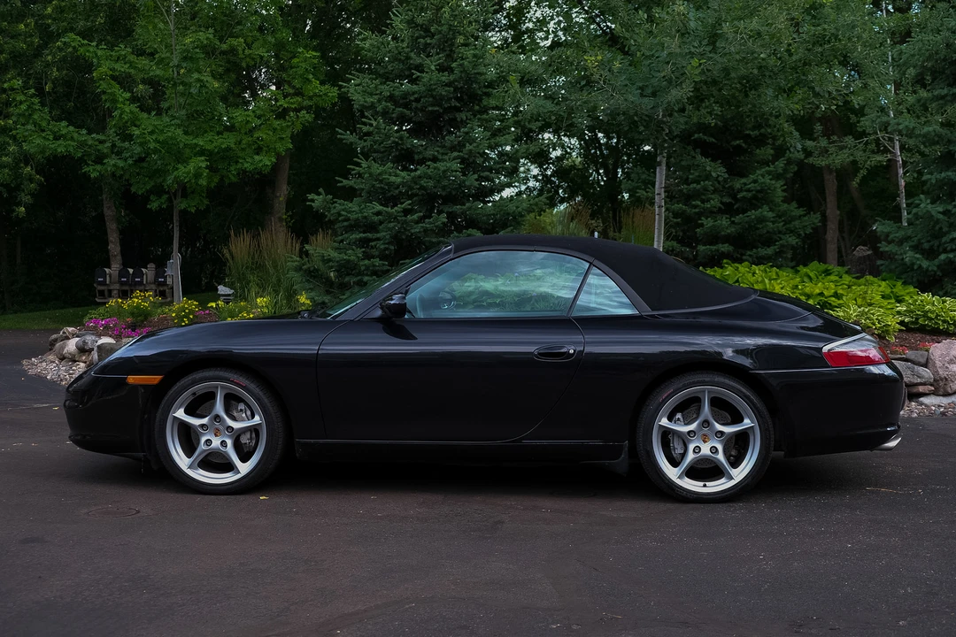 2002 Porsche 996 Carrera 4S - Image 13 of 31