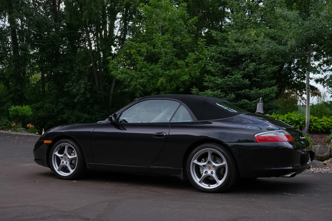 2002 Porsche 996 Carrera 4S - Image 14 of 31