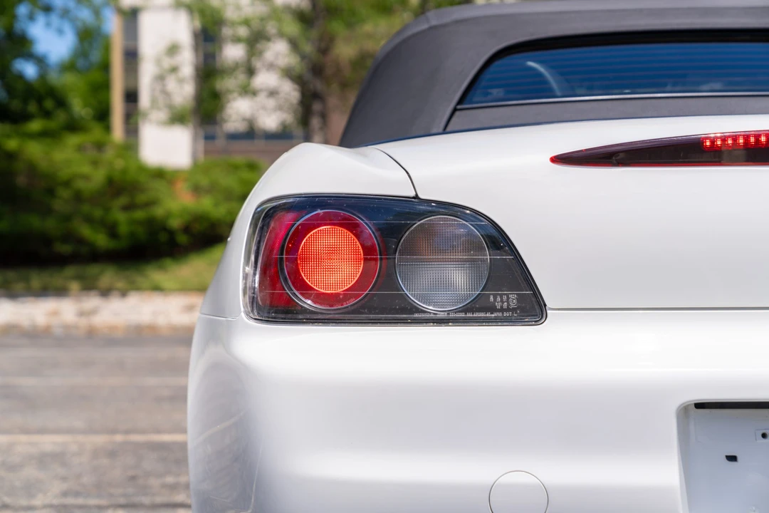 2003 Honda AP1 S2000 - Image 26 of 31