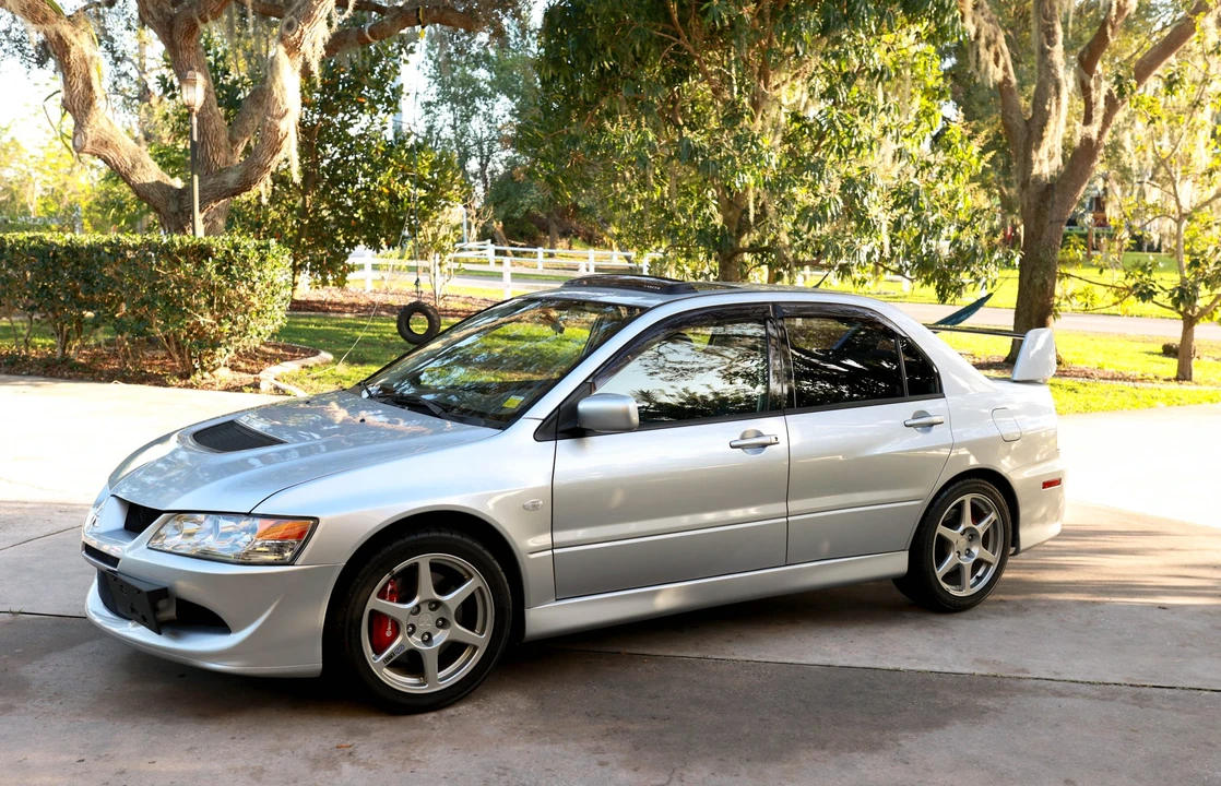 2003 Mitsubishi Lancer Evolution VIII 7th Gen - Image 2 of 31