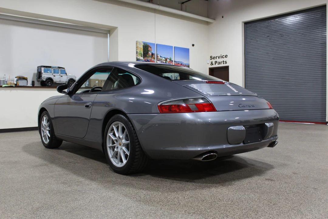 2003 Porsche 996 Carrera - Image 13 of 31