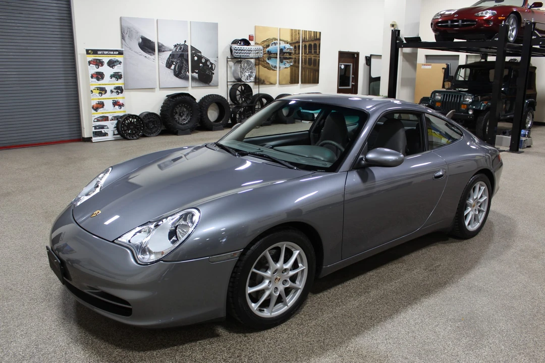 2003 Porsche 996 Carrera - Image 10 of 31