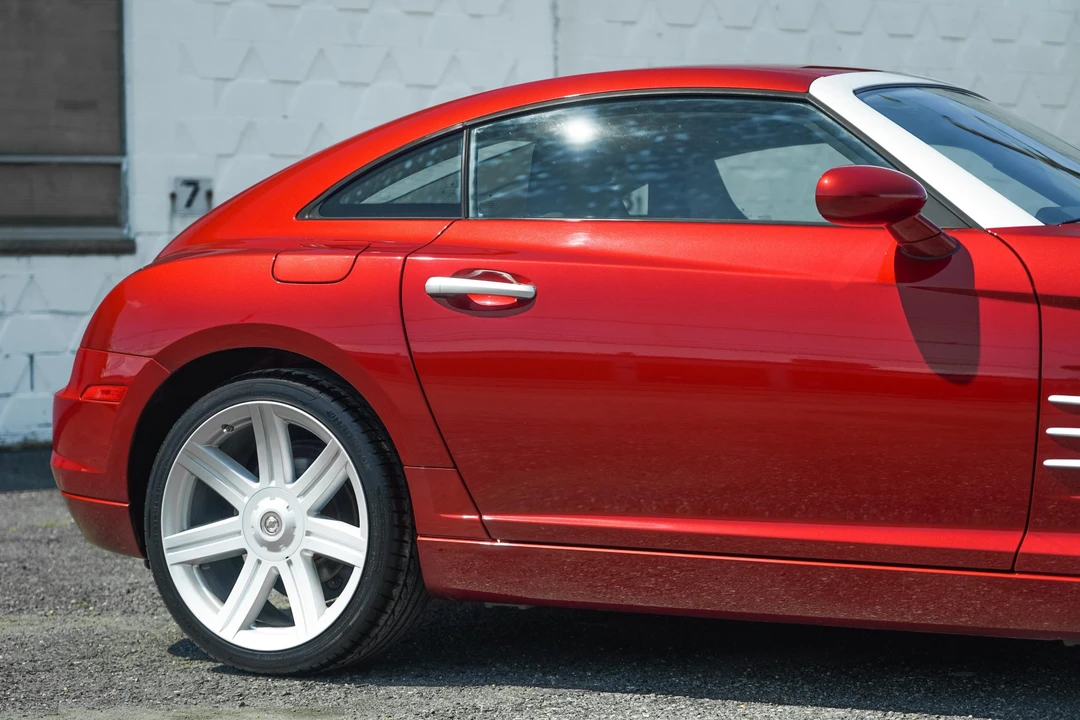 2004 Chrysler Crossfire - Image 28 of 31