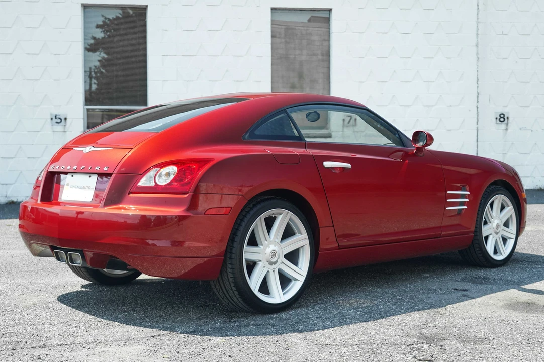 2004 Chrysler Crossfire - Image 9 of 31