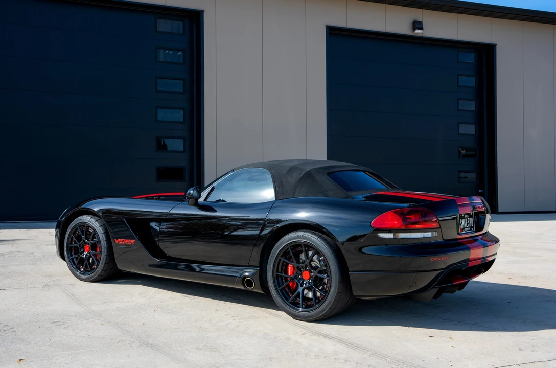 2004 Dodge Viper 3rd Gen - Image 8 of 31