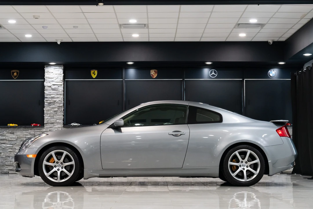 2004 Infiniti G35 3rd Gen - Image 12 of 31