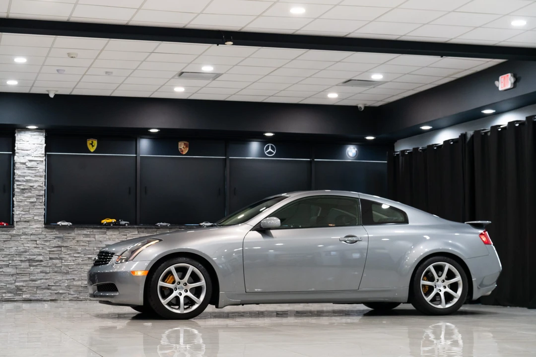 2004 Infiniti G35 3rd Gen - Image 11 of 31