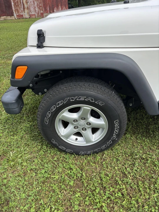 2004 Jeep TJ Wrangler - Image 30 of 31