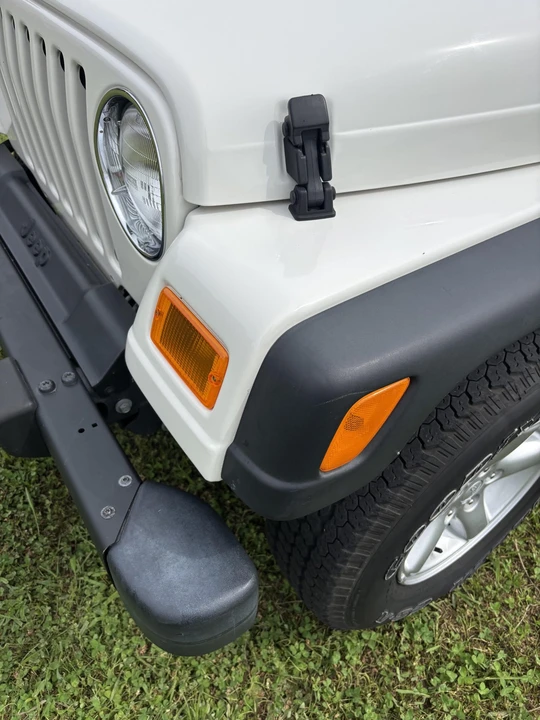 2004 Jeep TJ Wrangler - Image 19 of 31
