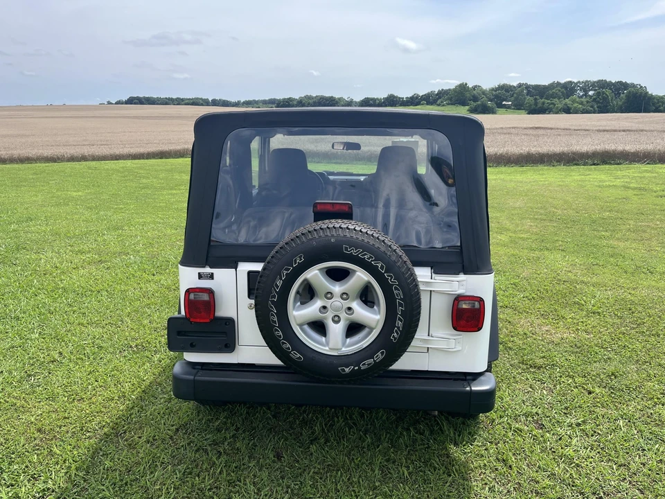 2004 Jeep TJ Wrangler - Image 8 of 31