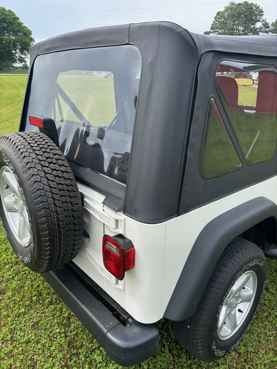 2004 Jeep TJ Wrangler - Image 25 of 31