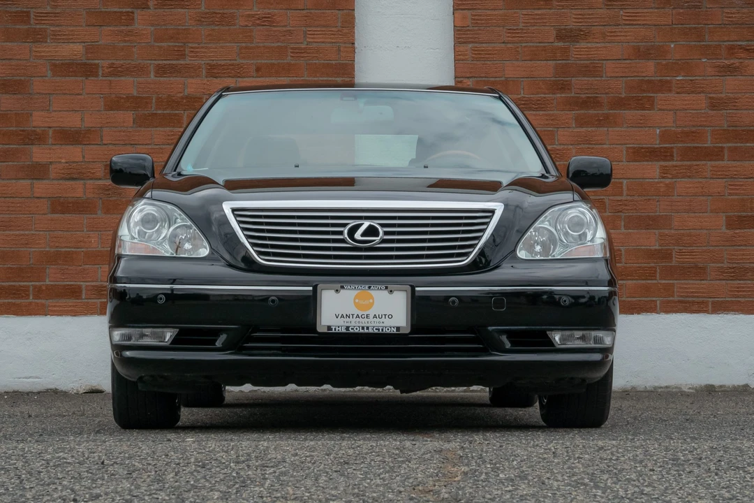 2004 Lexus LS 3rd Gen - Image 3 of 31