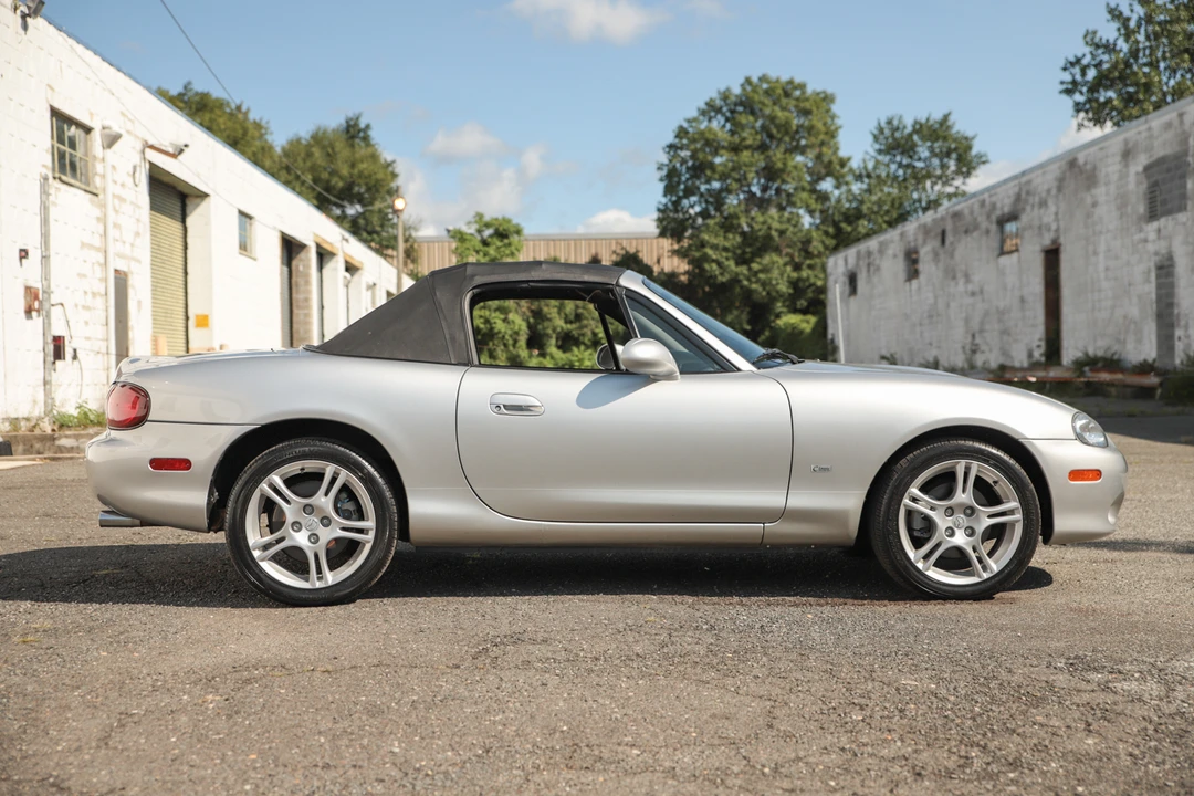 2004 Mazda NB MX-5 Miata - Image 13 of 31