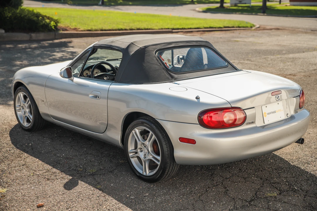 2004 Mazda NB MX-5 Miata - Image 6 of 31