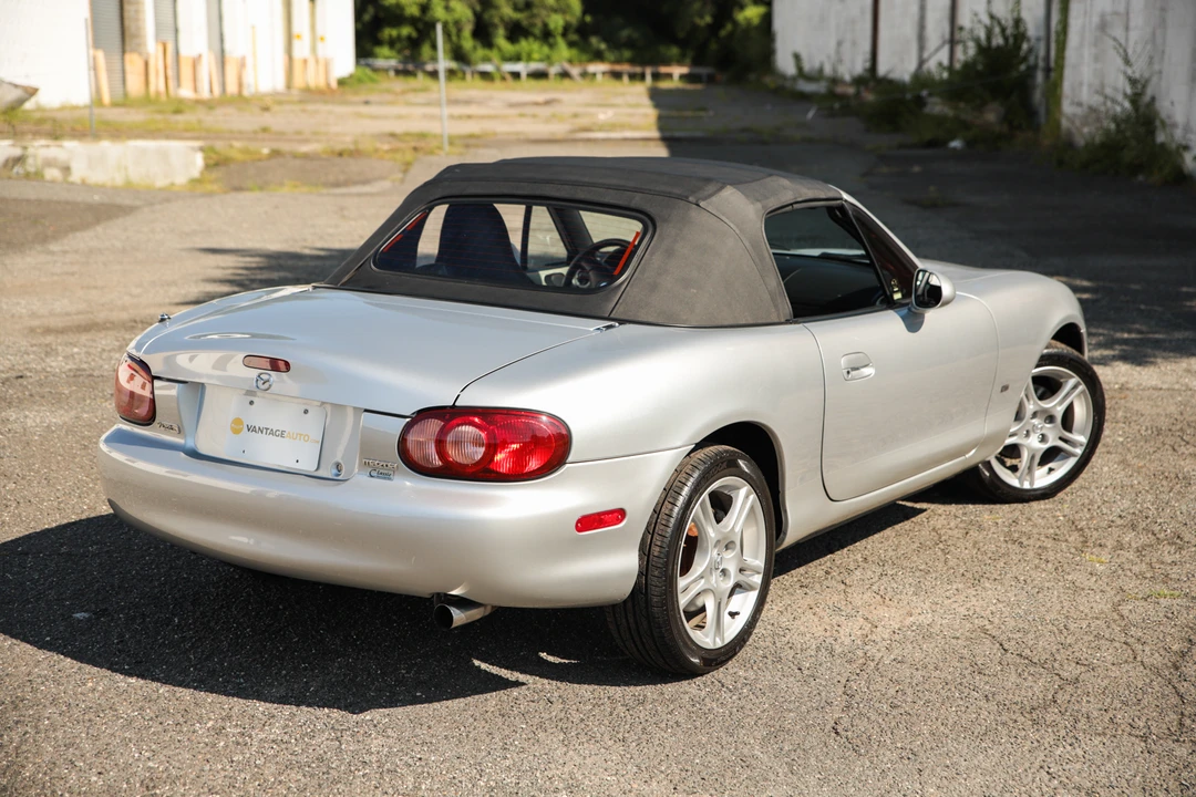 2004 Mazda NB MX-5 Miata - Image 11 of 31