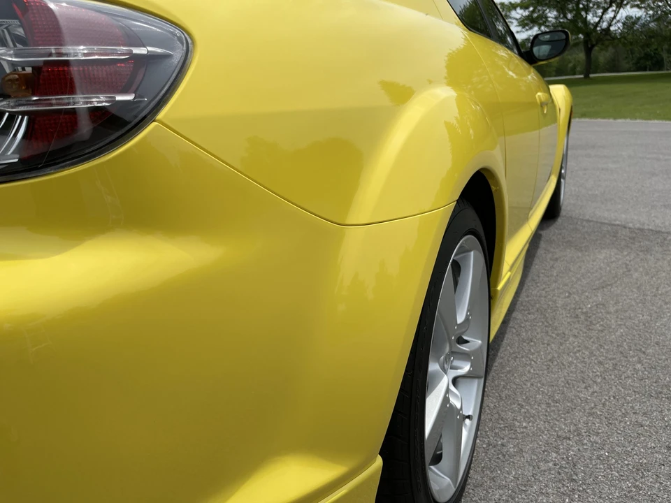 2004 Mazda RX-8 1st Gen - Image 26 of 31