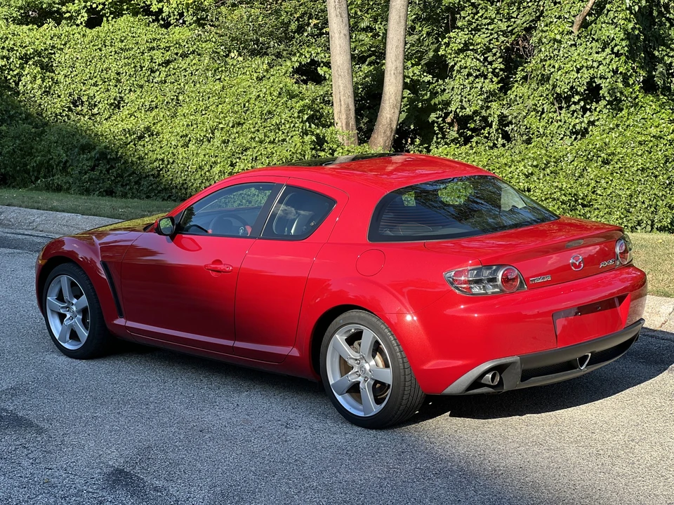 2004 Mazda RX-8 1st Gen - Image 27 of 31