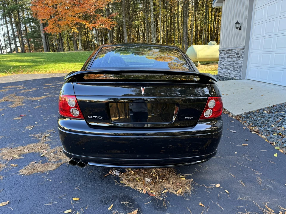 2004 Pontiac GTO 4th Gen - Image 10 of 31