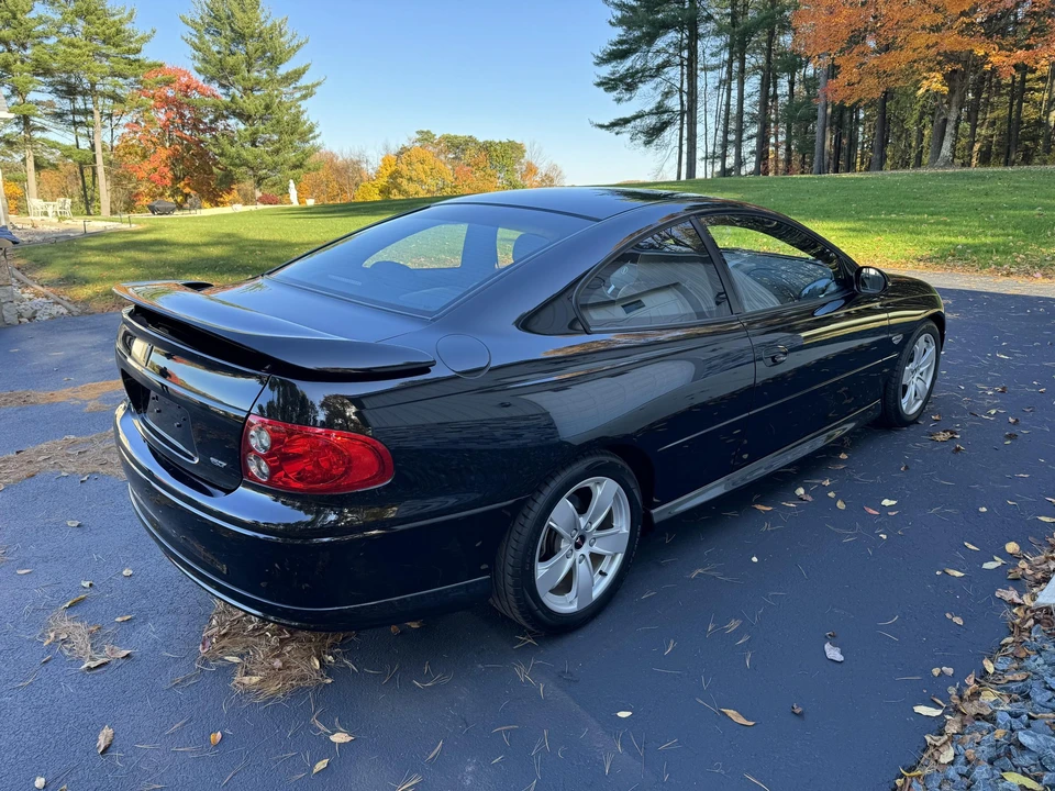 2004 Pontiac GTO 4th Gen - Image 12 of 31