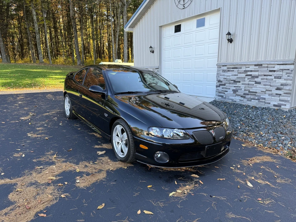 2004 Pontiac GTO 4th Gen - Image 17 of 31