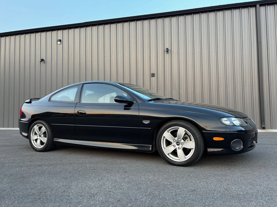 2004 Pontiac GTO 4th Gen - Image 28 of 31