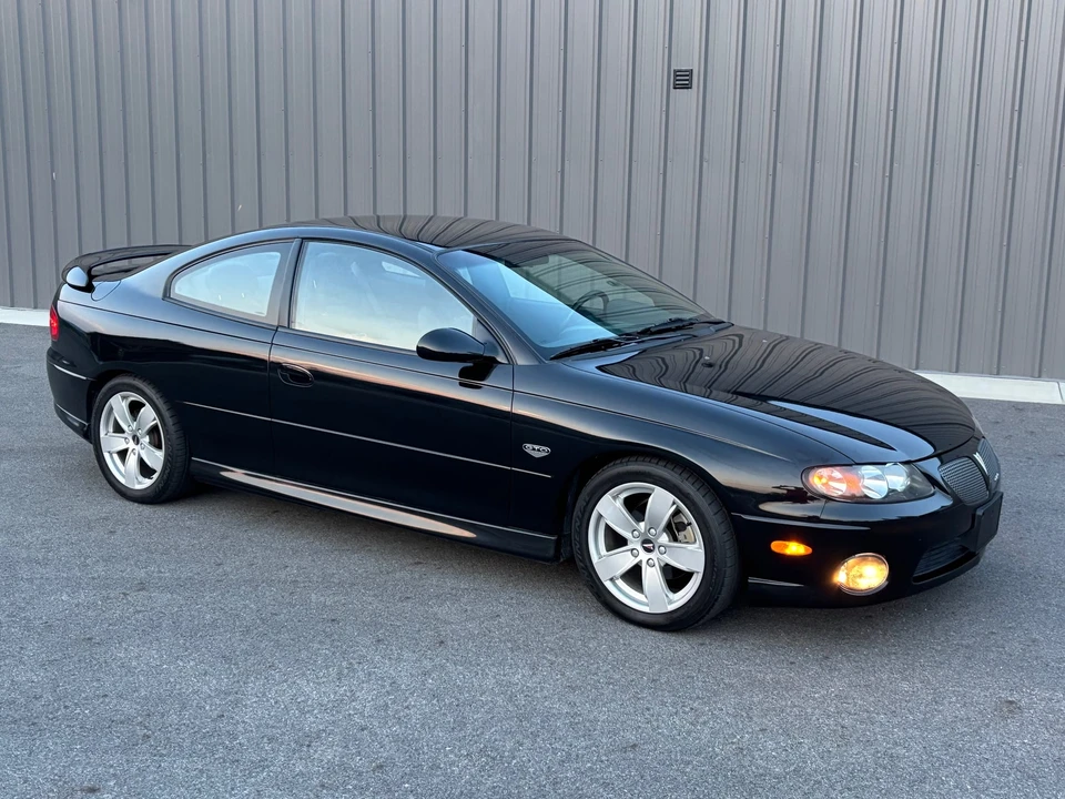 2004 Pontiac GTO 4th Gen - Image 26 of 31