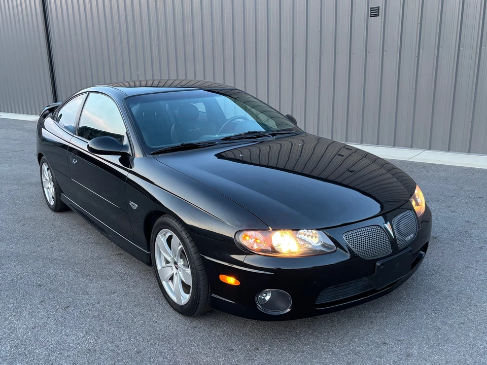 2004 Pontiac GTO 4th Gen - Image 11 of 31