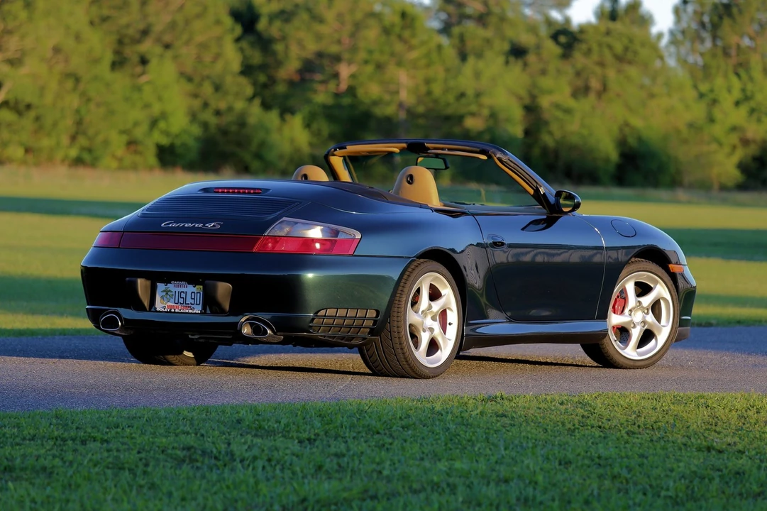 2004 Porsche 996 Carrera 4S - Image 24 of 31