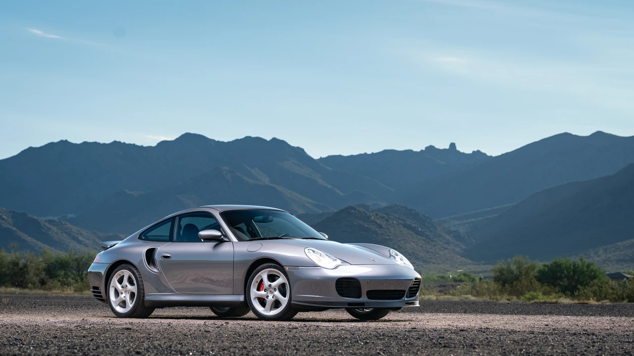 2004 Porsche 996 Turbo - Image 11 of 31