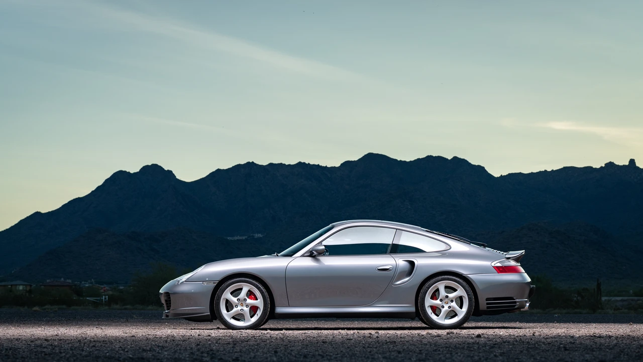 2004 Porsche 996 Turbo - Image 15 of 31