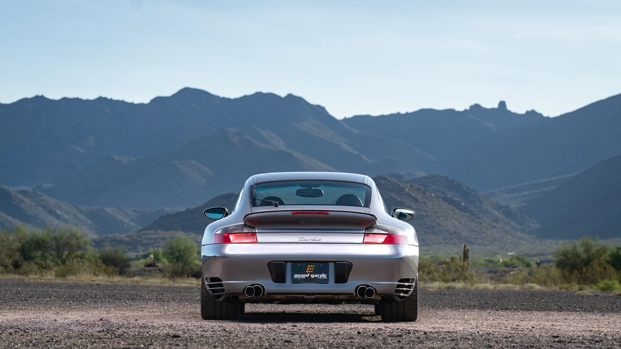 2004 Porsche 996 Turbo - Image 24 of 31