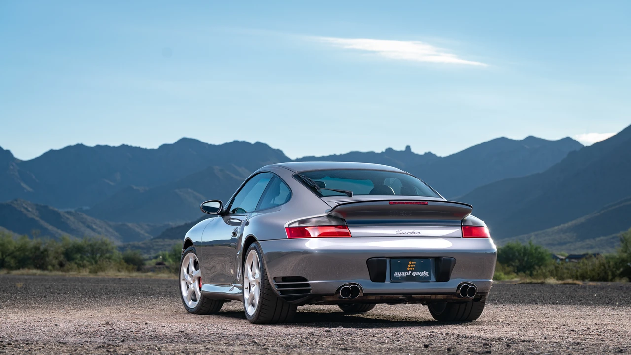 2004 Porsche 996 Turbo - Image 28 of 31
