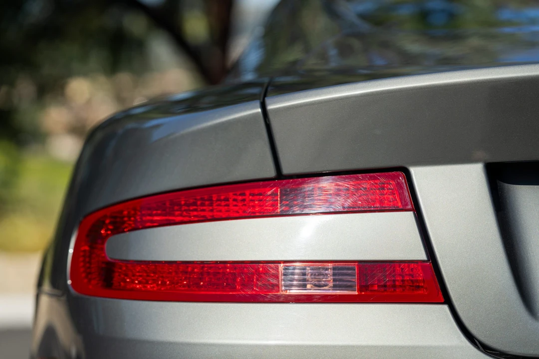 2005 Aston Martin DB9 - Image 13 of 31