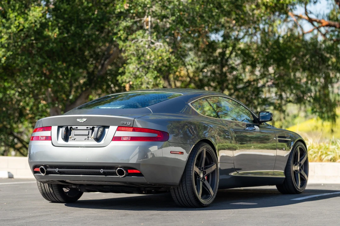 2005 Aston Martin DB9 - Image 7 of 31