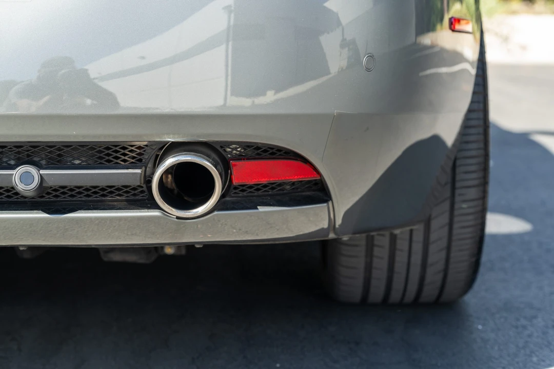 2005 Aston Martin DB9 - Image 17 of 31