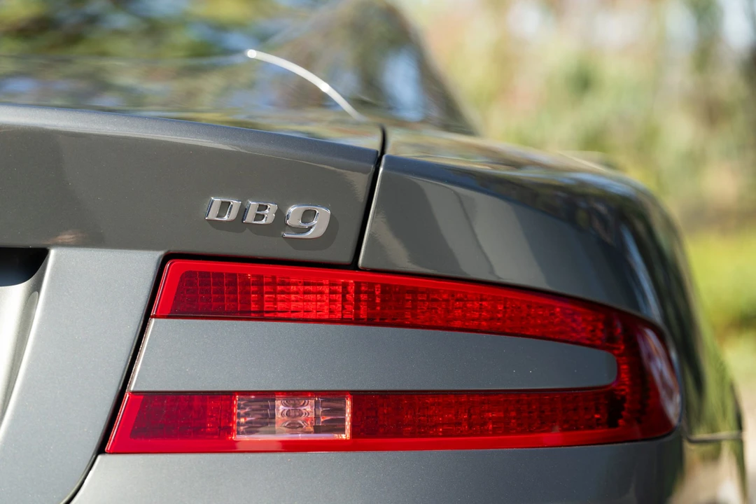 2005 Aston Martin DB9 - Image 15 of 31