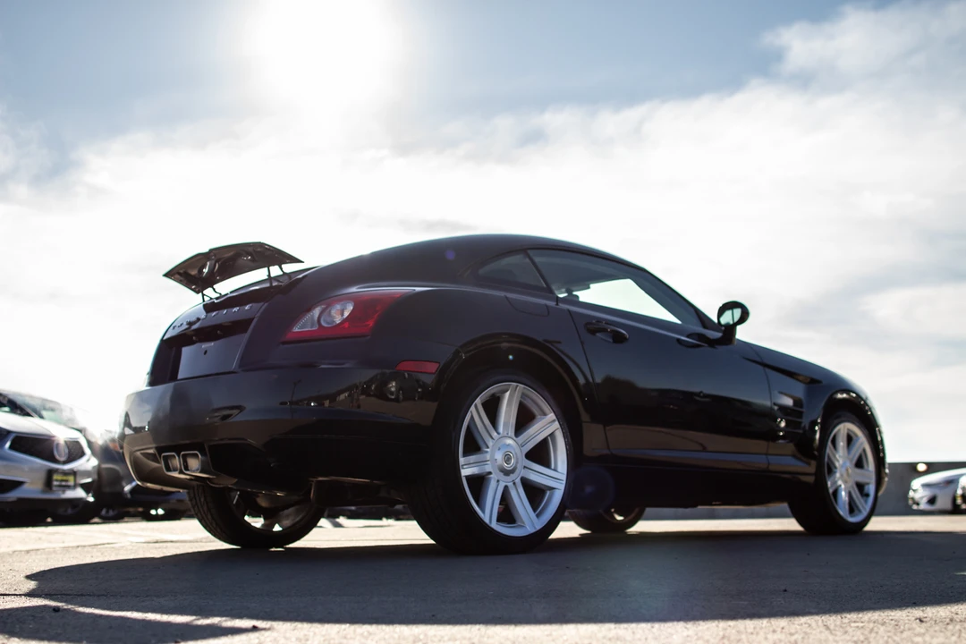 2005 Chrysler Crossfire - Image 5 of 31