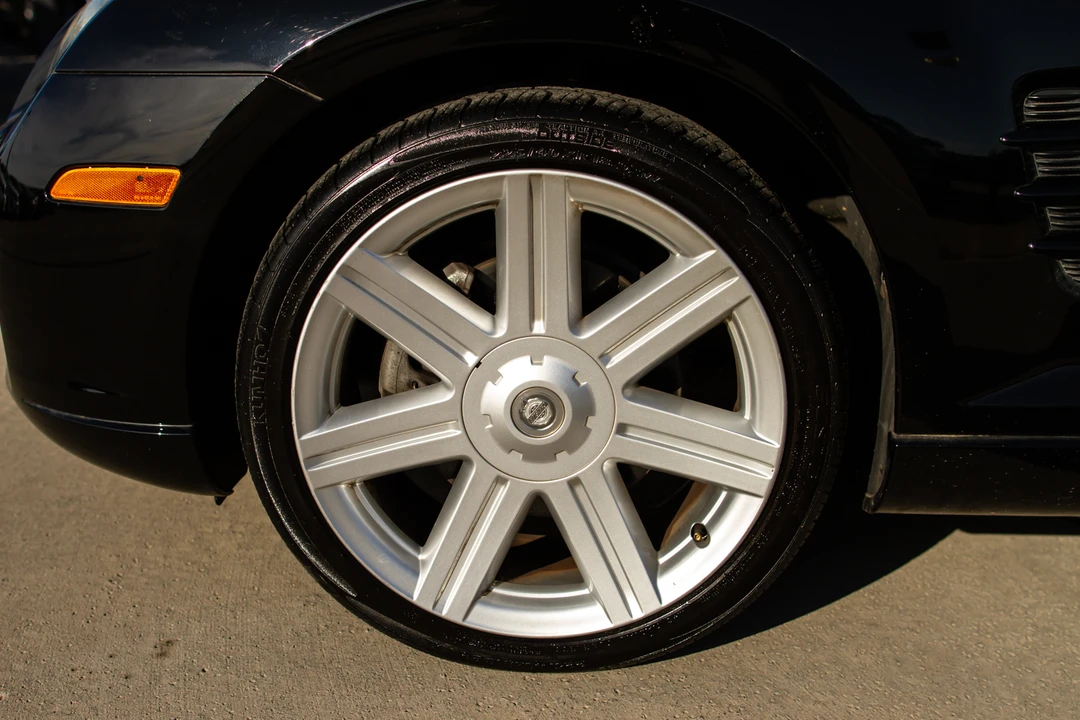 2005 Chrysler Crossfire - Image 30 of 31